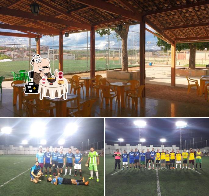 A foto da comida e interior no Olimpo Centro Esportivo