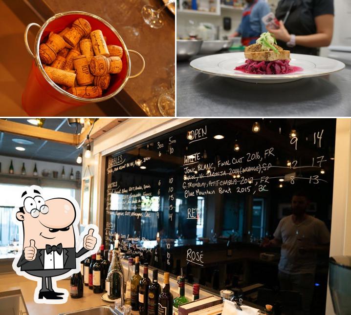 Homestead Bar À Vin in Regina Restaurant menu and reviews