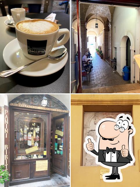 Look at the pic of Caffè Cavour