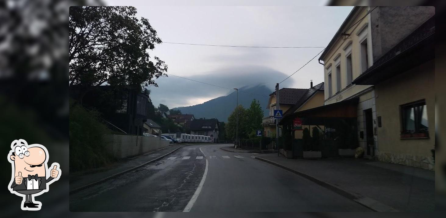 Bar mlin in trgovina z vozili, Marko Kovač s.p.