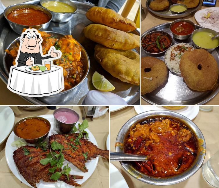 Top 5 restaurants with biryani in Karad, november 2024 - Restaurant Guru