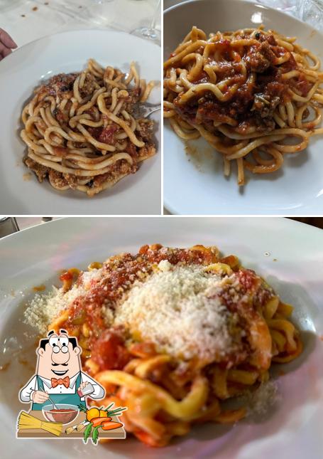 Spaghetti alla bolognese al Ristorante Bar da Maria
