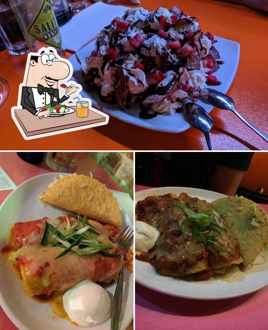 Еда в "Pancho's Mexican Villa Restaurant"