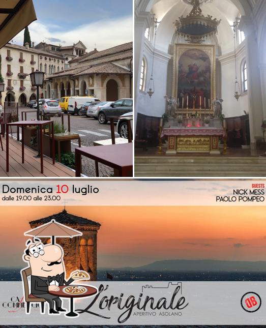Puoi goderti l'aria fresca dal dehors di Caffè Commercio