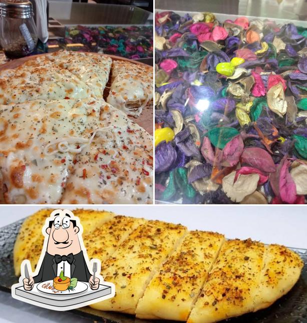Food at BarbieCorn Pizza