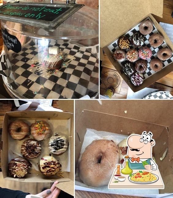 Glazed Over Donuts in Beacon Restaurant reviews
