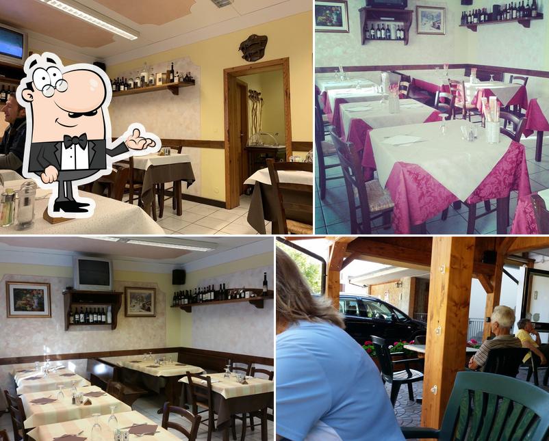 Siediti a un tavolo di Ristorante bar tennis