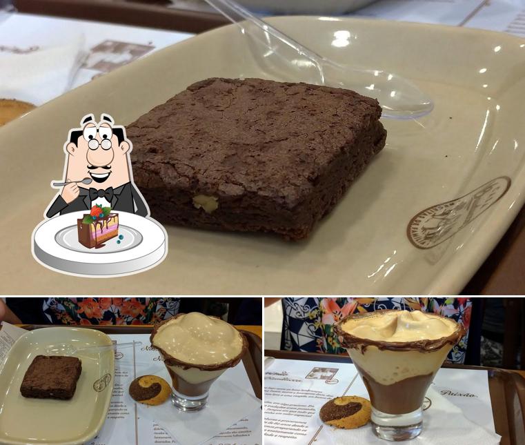 Bolo de chocolate em Casa Bauducco Boulevard Shopping Brasília