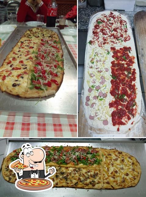 Ordina una pizza a Pizzeria La Sorrentina Di Vanacore Anna