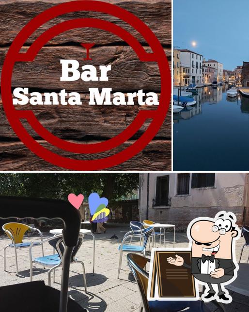Gli esterni di Bar Santa Marta