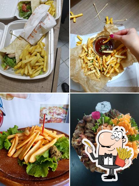 Commandez des pommes frites à Sandwich Shop Pinokio