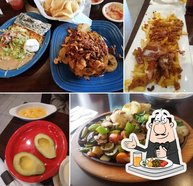 Avocado's Grill in Paragould Restaurant menu and reviews