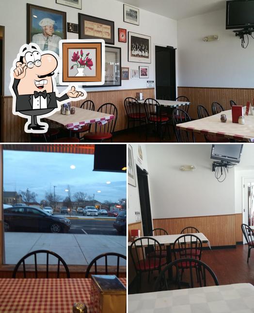 Johnny's Pizza in Kankakee - Restaurant reviews