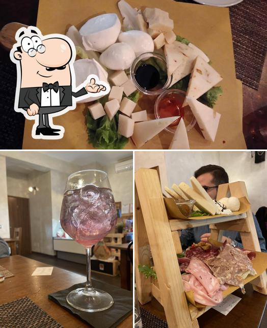 La interni e cibo del ristorante