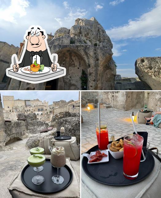 Tra le diverse cose da Zipa cafè si possono trovare la cibo e esterno