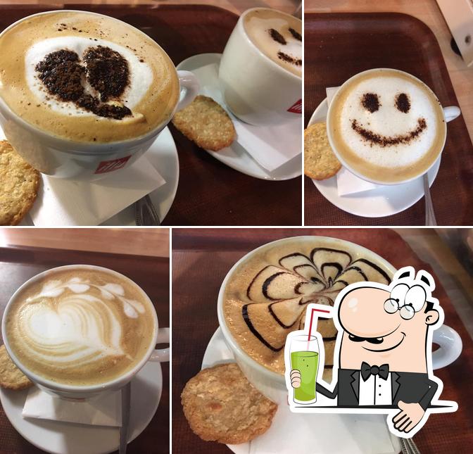 La Galleria Coffee House in Rhyl Restaurant reviews