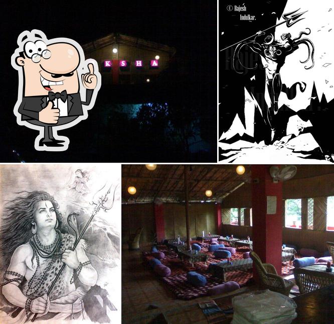 CAFE Moksha