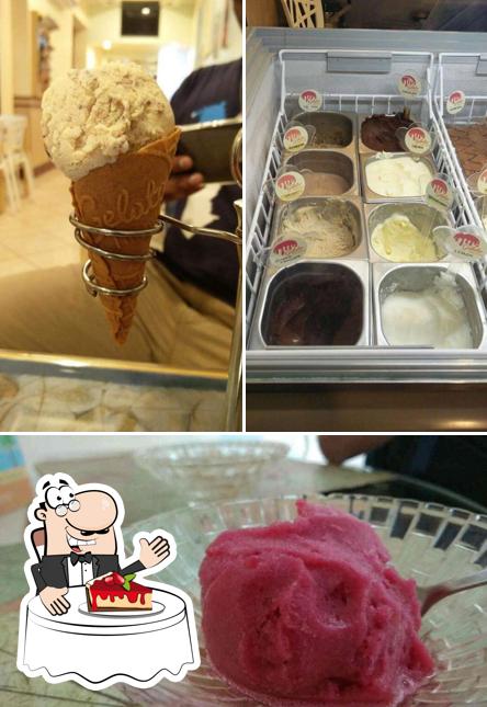 Order one of the desserts