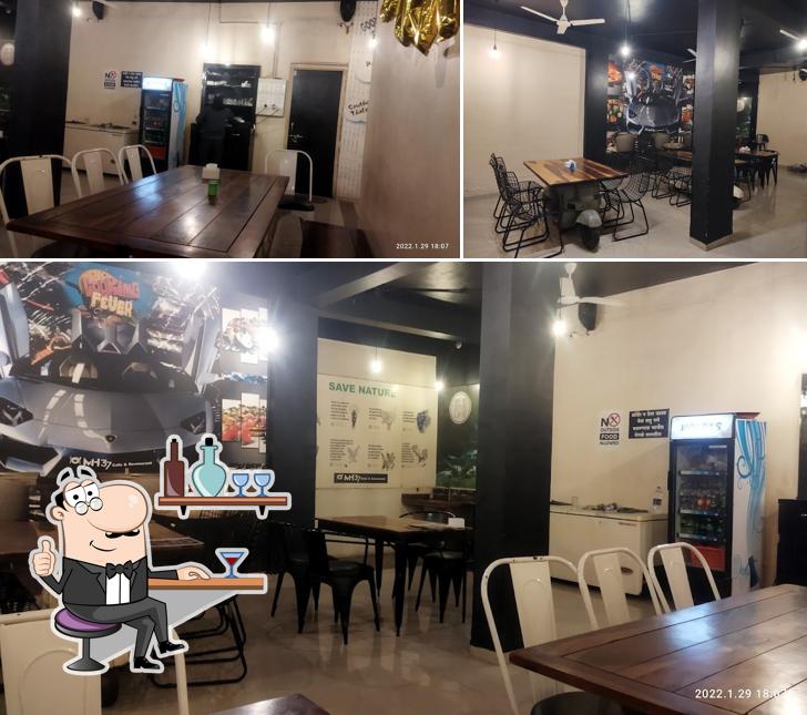 The interior of ️MH 37 cafe And Restaurant