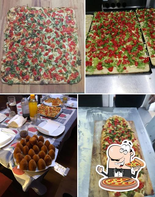Ordina una pizza a Ritrovo Grillo 1968 - Rodia