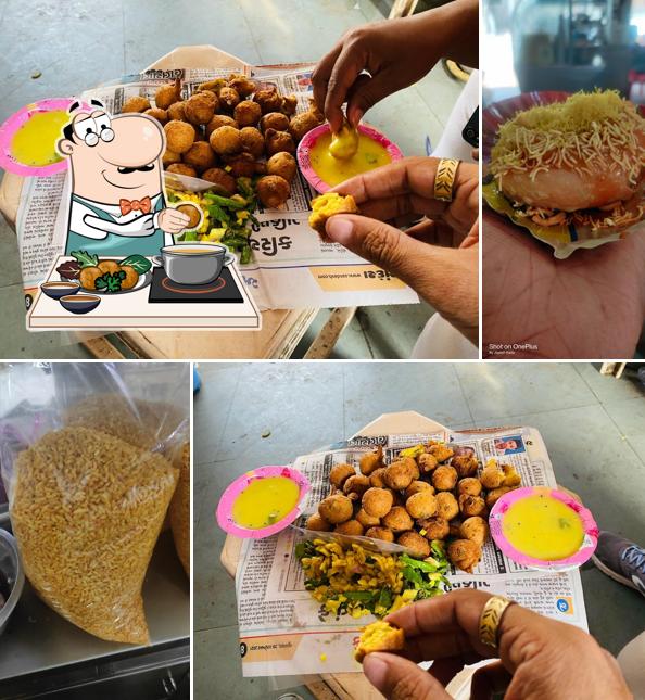 Falafel at Girdhar gota (Laxmi nasta house)