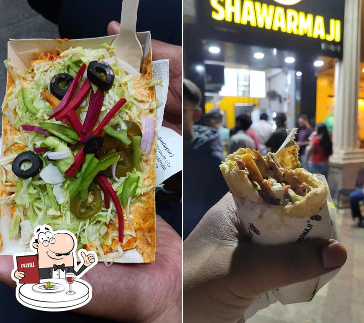 Food at Shawarmaji
