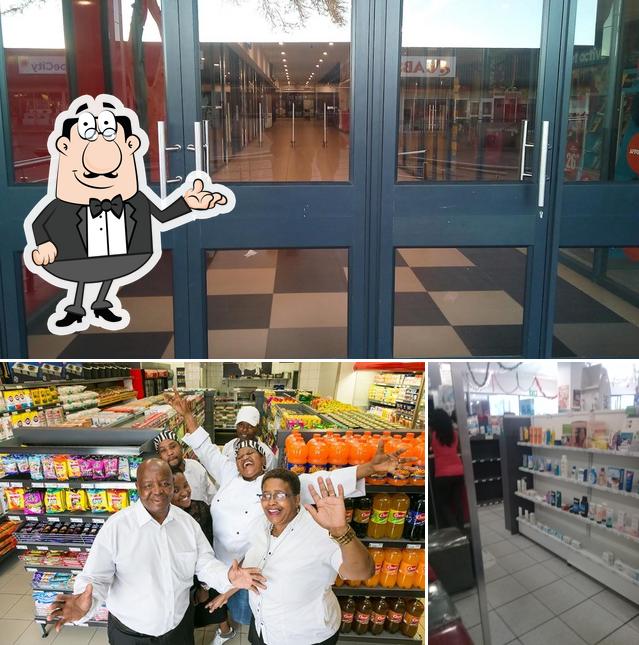 Pick n Pay Rustenburg Plaza, Rustenburg