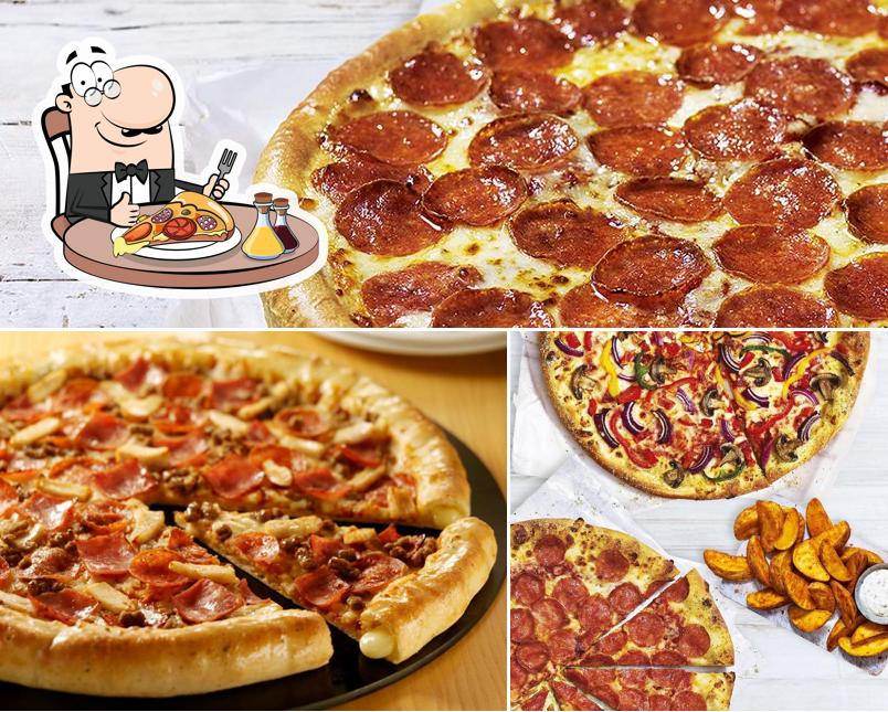 Try out pizza at Pizza Hut Delivery