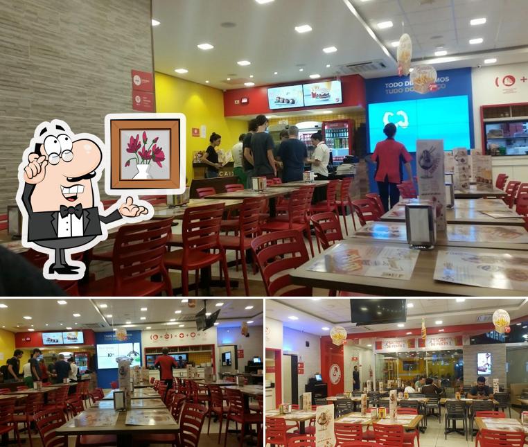 O interior do Habib's Blumenau