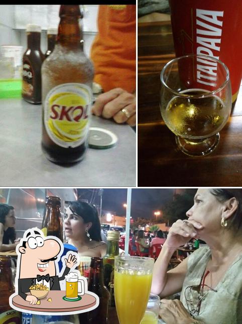 Peça uma tulipa de cerveja leve ou escura