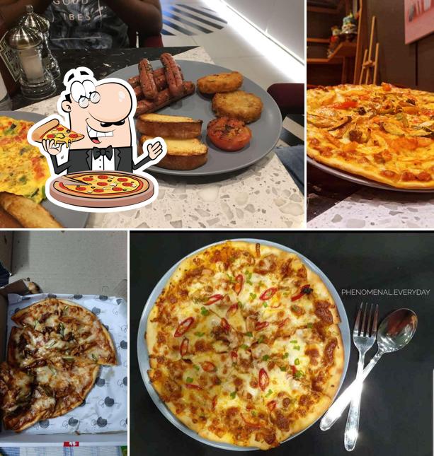 Try out pizza at GHRELIN CAFE AND PATISSERIE