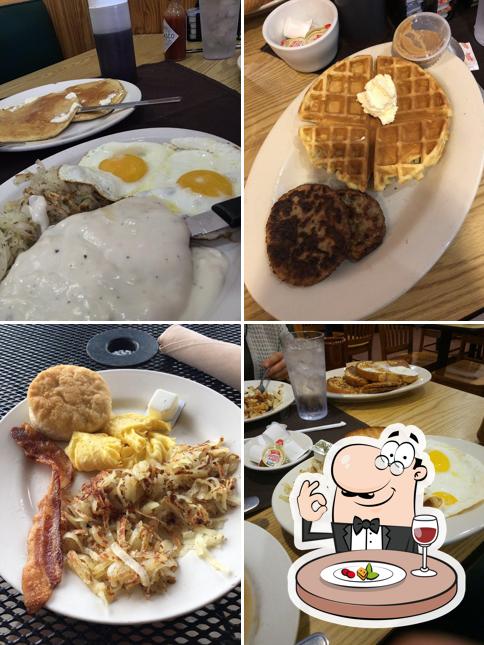 The Breakfast Place, 8000 McBeth Way 100 in The Woodlands Restaurant