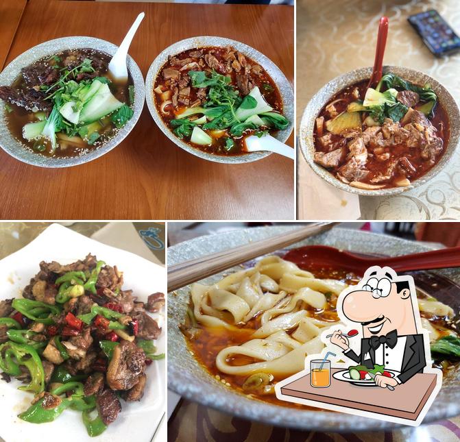 Food at Szechuan Noodle Bowl