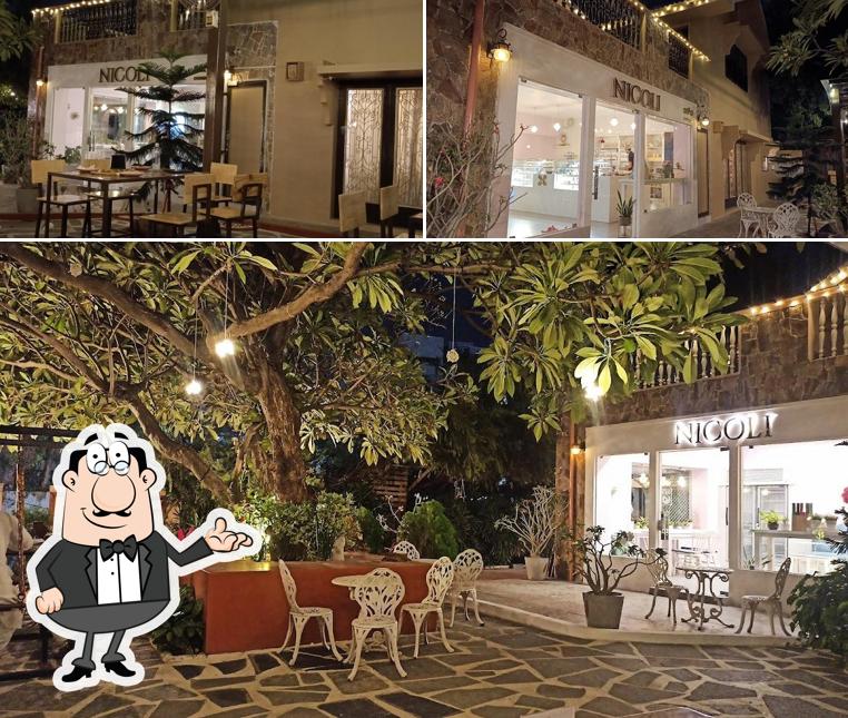 Check out how Nicoli Pasticceria looks inside