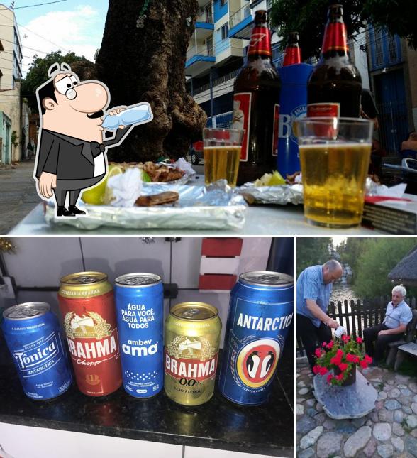 A foto do Bar do Fernandão’s bebida e interior