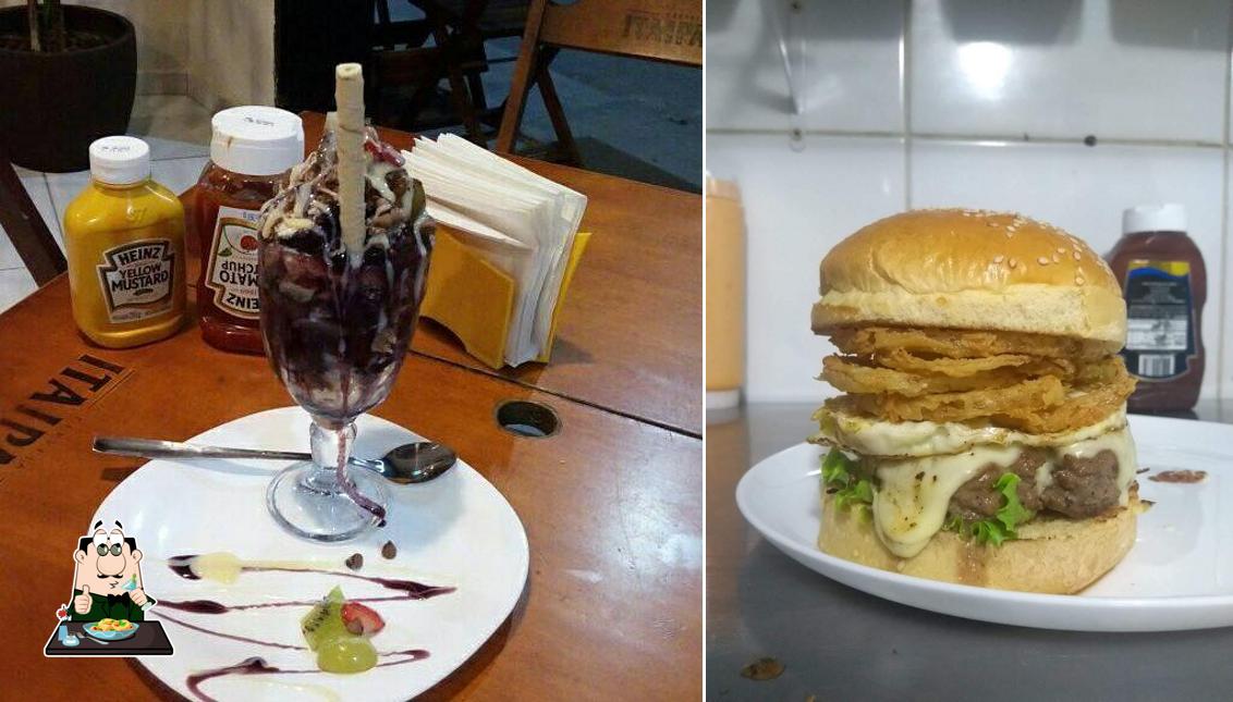 Comida em Hamburgueria Cantinhos Burger