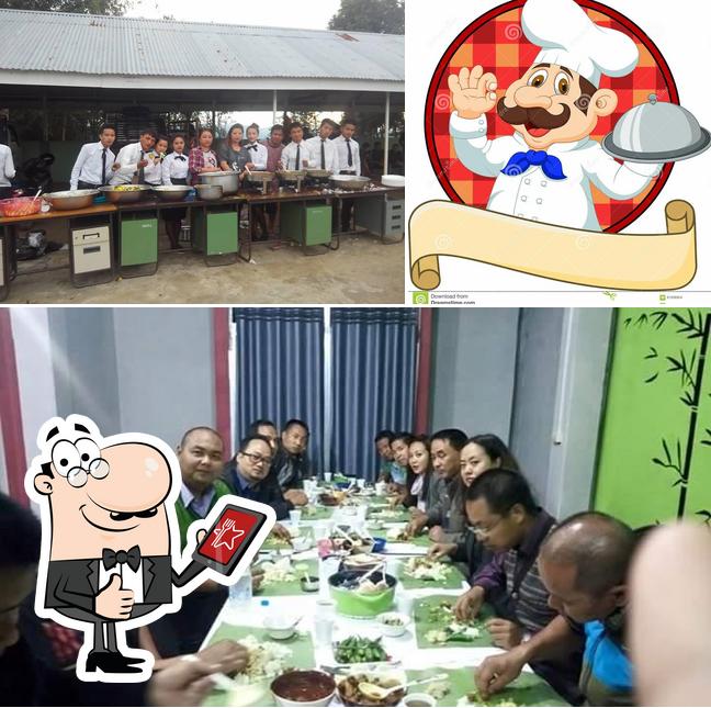 Look at the photo of Food Buzz