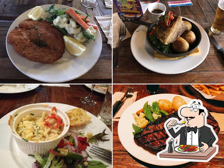 Restaurant at Potters Hotel & Brewery in Nulkaba Restaurant menu and