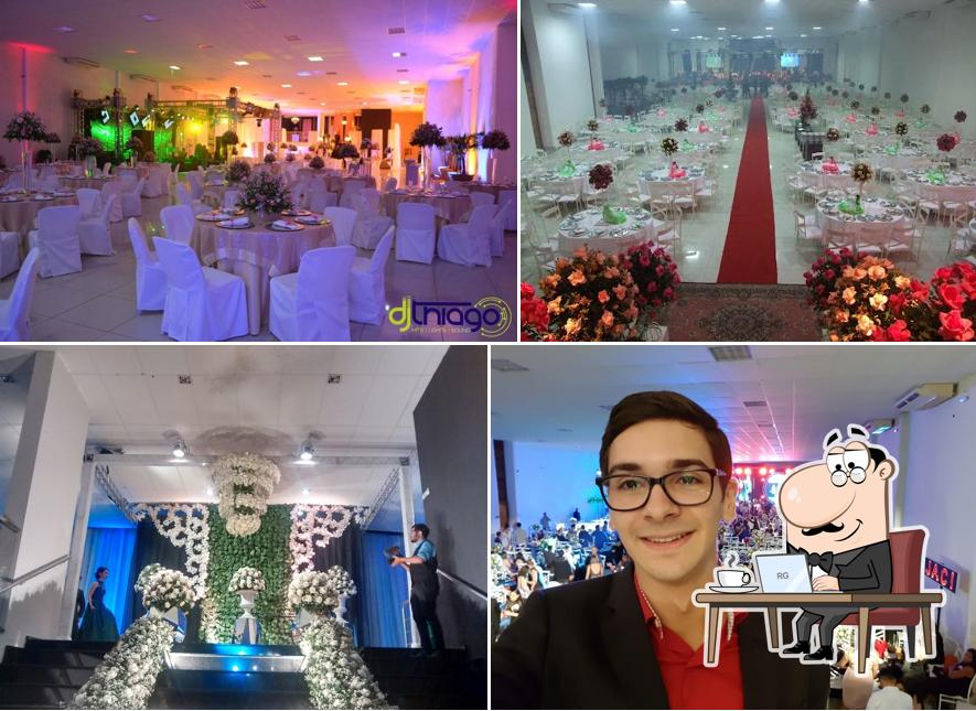 Veja imagens do interior do Fleur de Lys Recepções