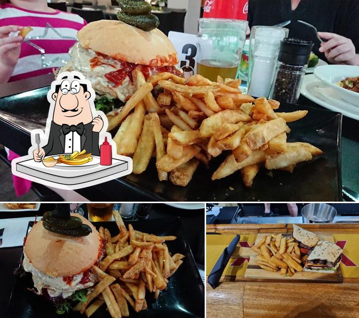 Bartletts Tavern in Rockhampton City Restaurant reviews