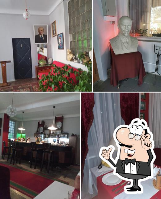 L'intérieur de "Back in the USSR" Restaurant