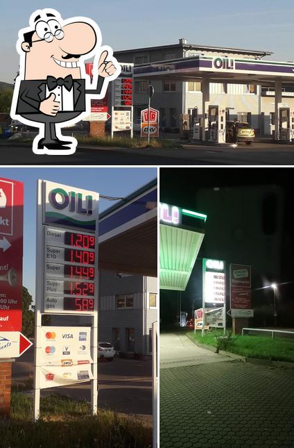 Regarder cette photo de OIL! Tankstelle