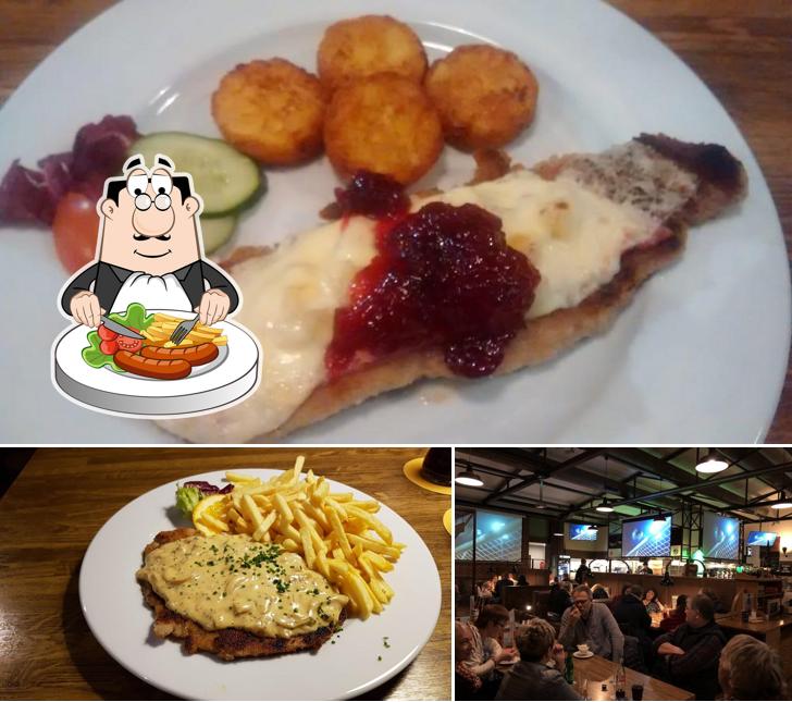 Это снимок, где изображены еда и барная стойка в Dinx Dinner & Drinx Café-Restaurant-Bar
