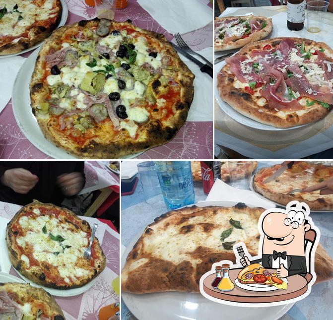 Ordina tra le molte varianti di pizza