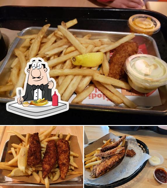 Lunchbox Lab Burgers, 7325 166th Ave NE F142 in Redmond Restaurant