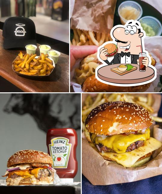 Hambúrguer em Encarnado Burger - Ipanema