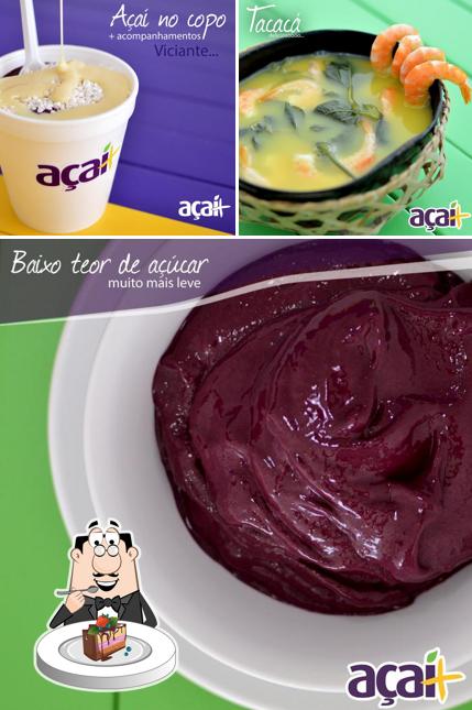 Bolo de chocolate em AÇAÍ