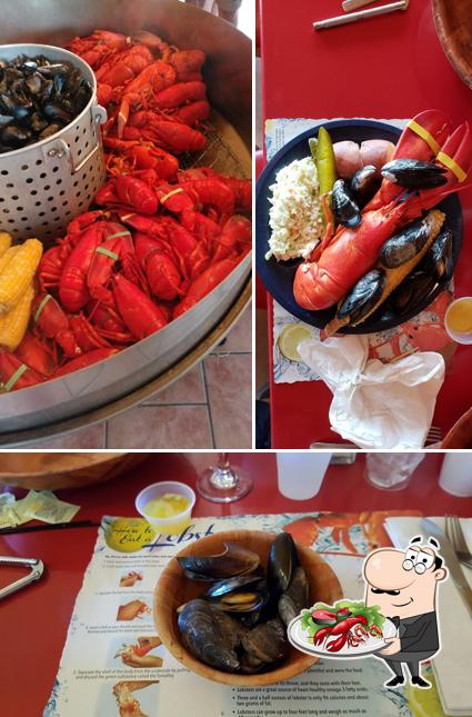 Try out seafood at Bar Harbor Lobster Bakes