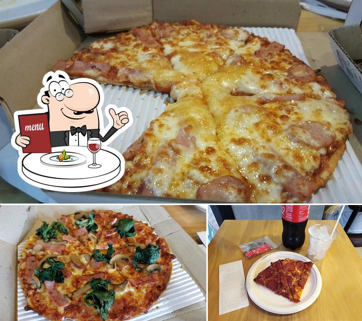 Comida en Domino's Pizza - River Plaza Nonthaburi