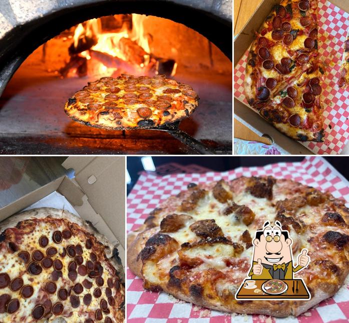 North TonawandaPizza Amore “The Wood Fire Way” in North Tonawanda